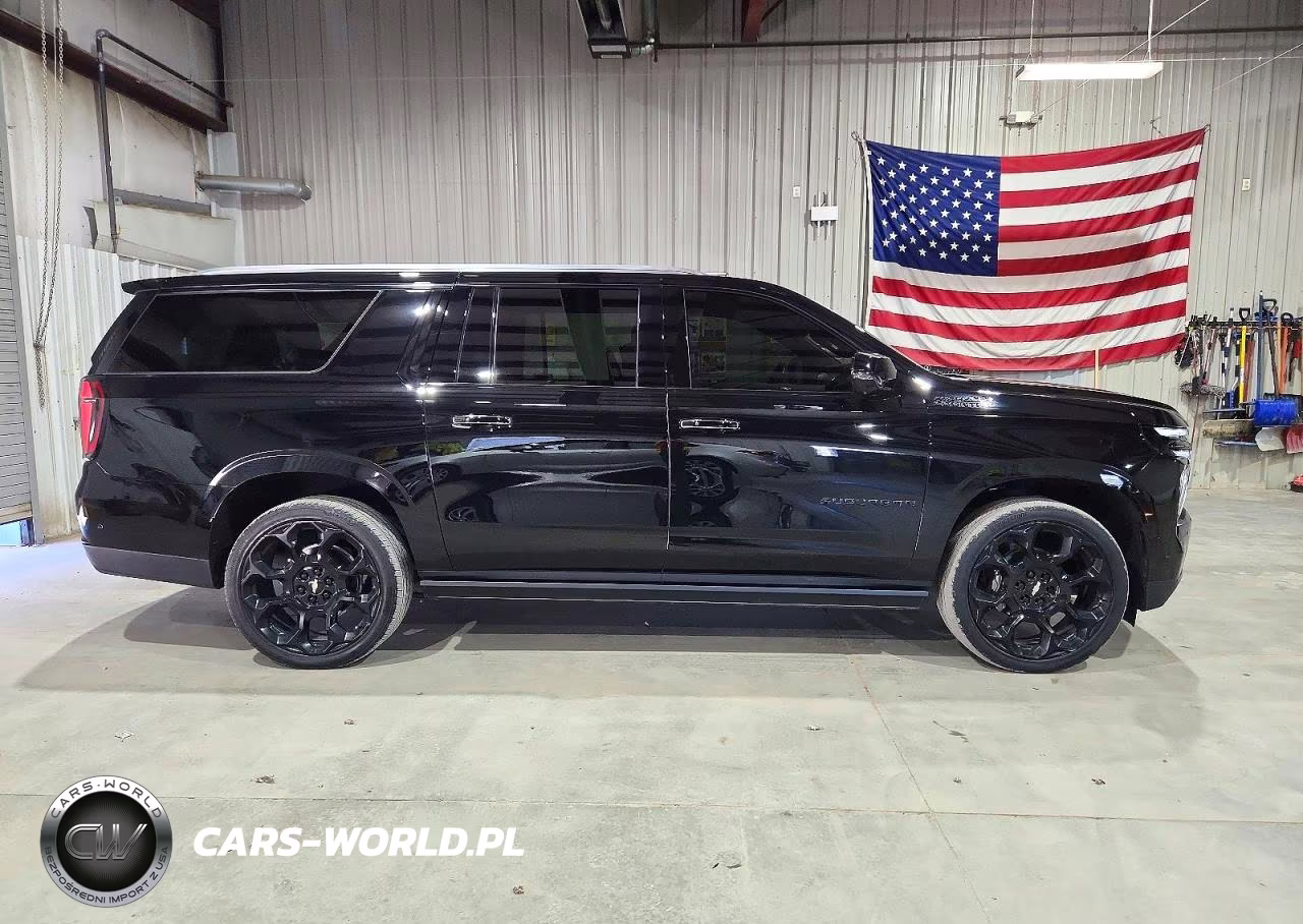 2025 Chevrolet Suburban K1500 High Country VIN:1GNS6GR82SR249947 - 13