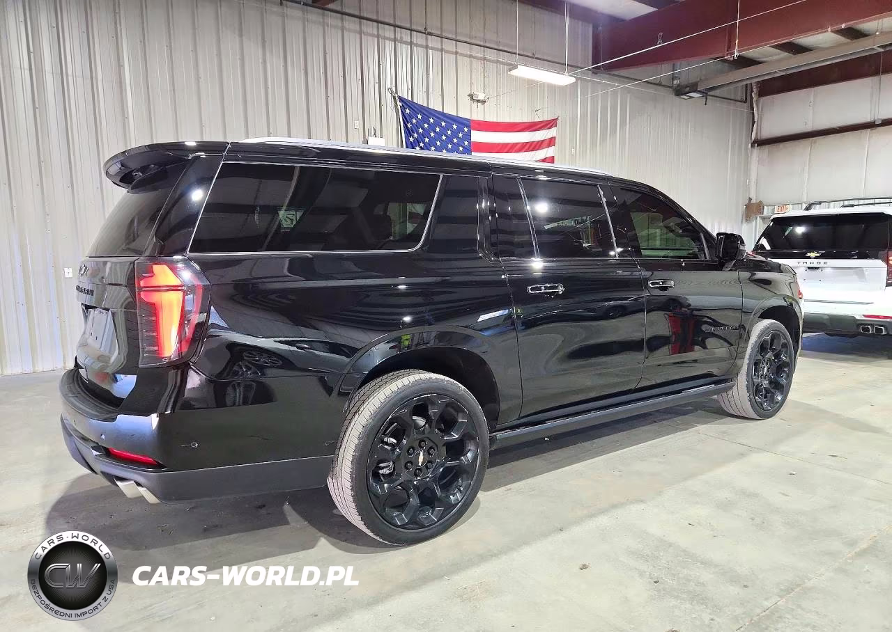 2025 Chevrolet Suburban K1500 High Country VIN:1GNS6GR82SR249947 - 3