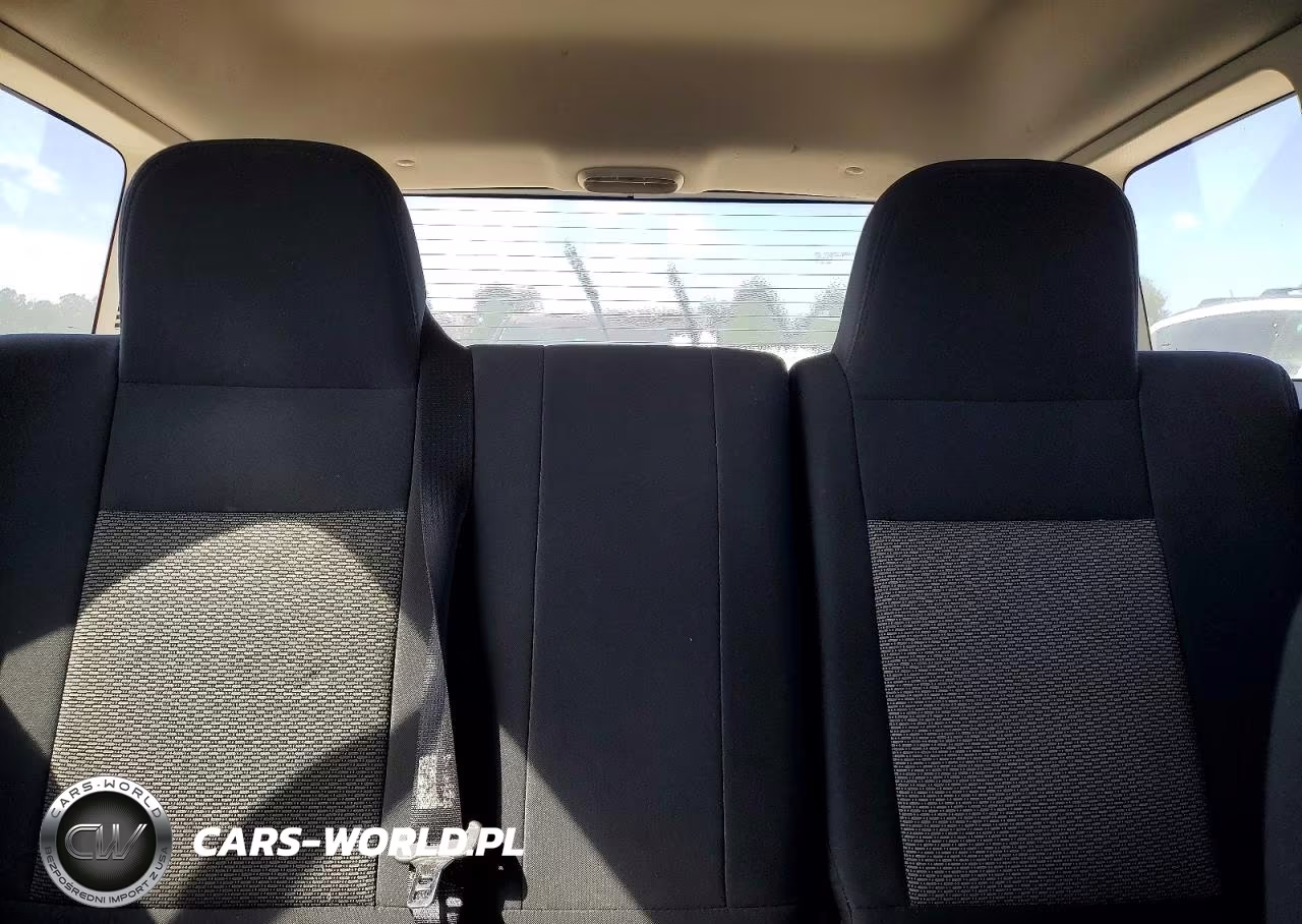 2010 Jeep Patriot Sport VIN:1J4NT2GBXAD558345 - 10