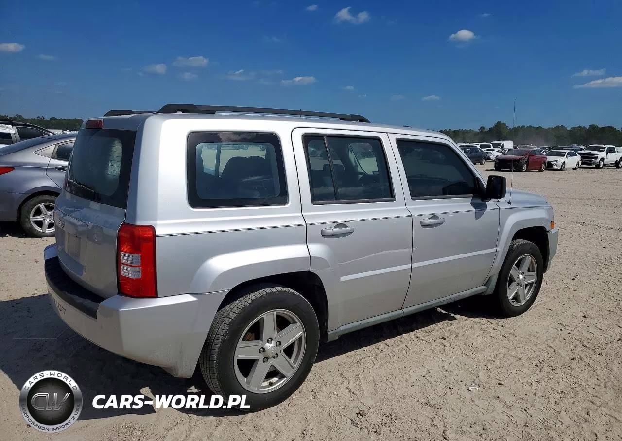 2010 Jeep Patriot Sport VIN:1J4NT2GBXAD558345 - 3