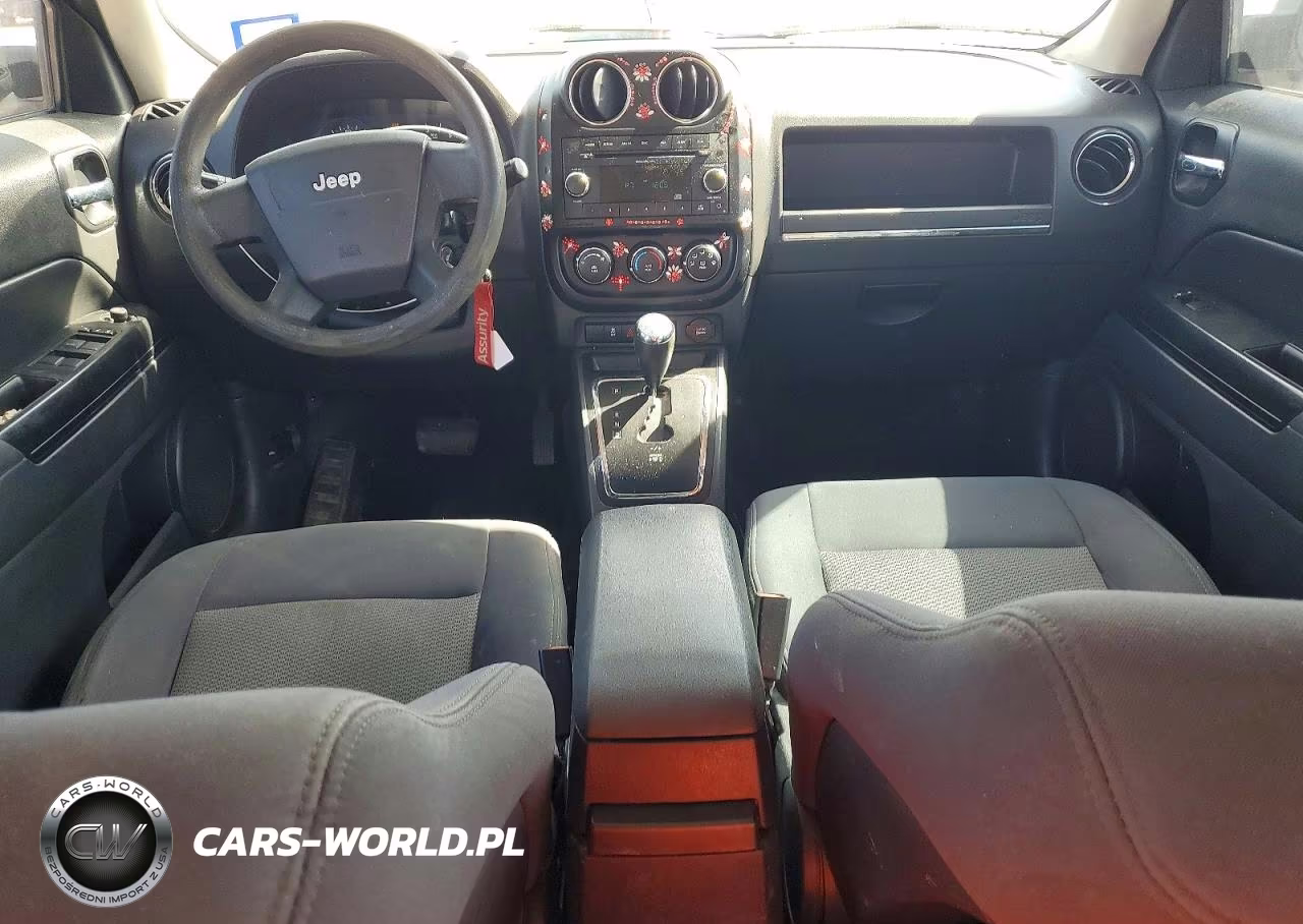 2010 Jeep Patriot Sport VIN:1J4NT2GBXAD558345 - 8