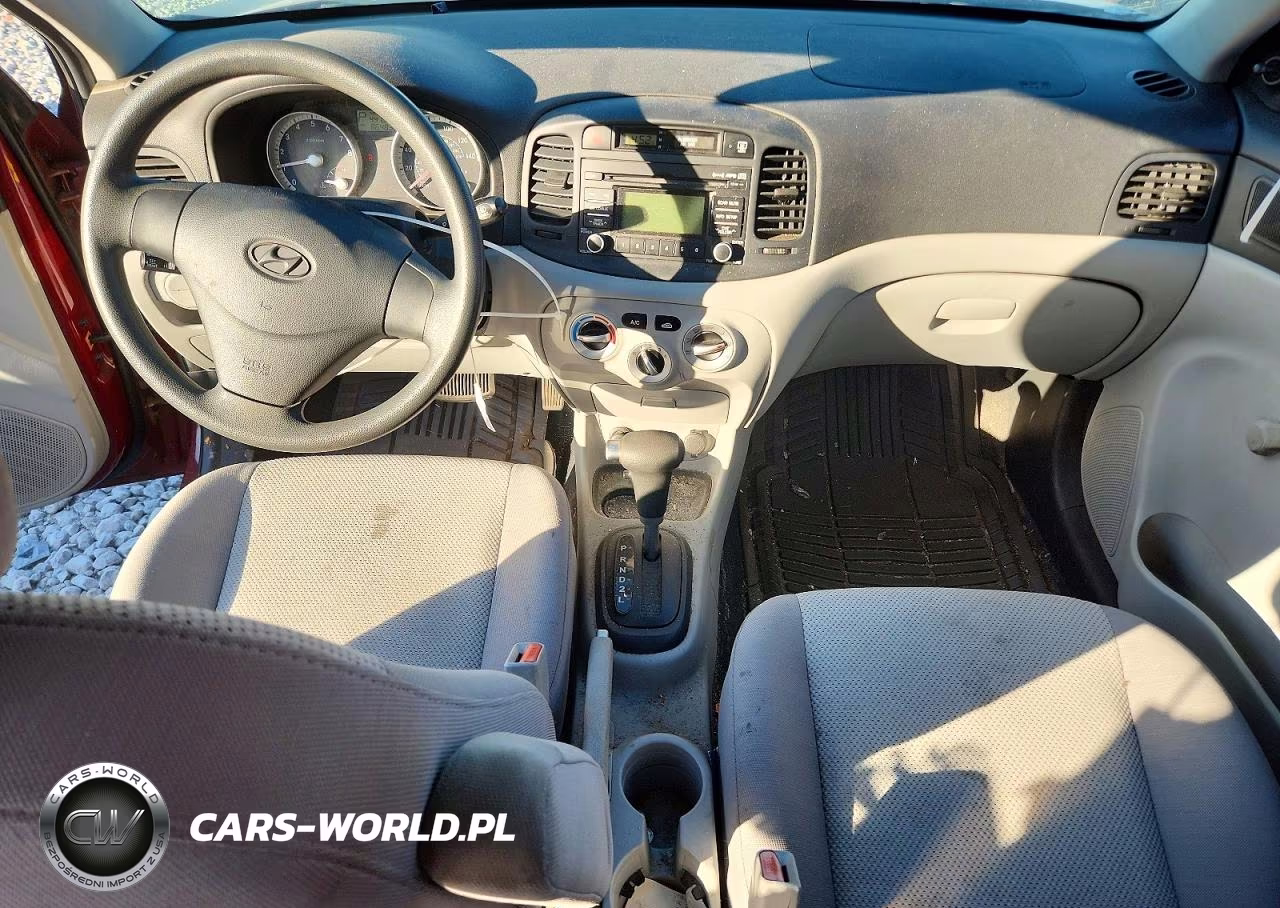 2008 Hyundai Accent Gls VIN:KMHCN46CX8U280548 - 8