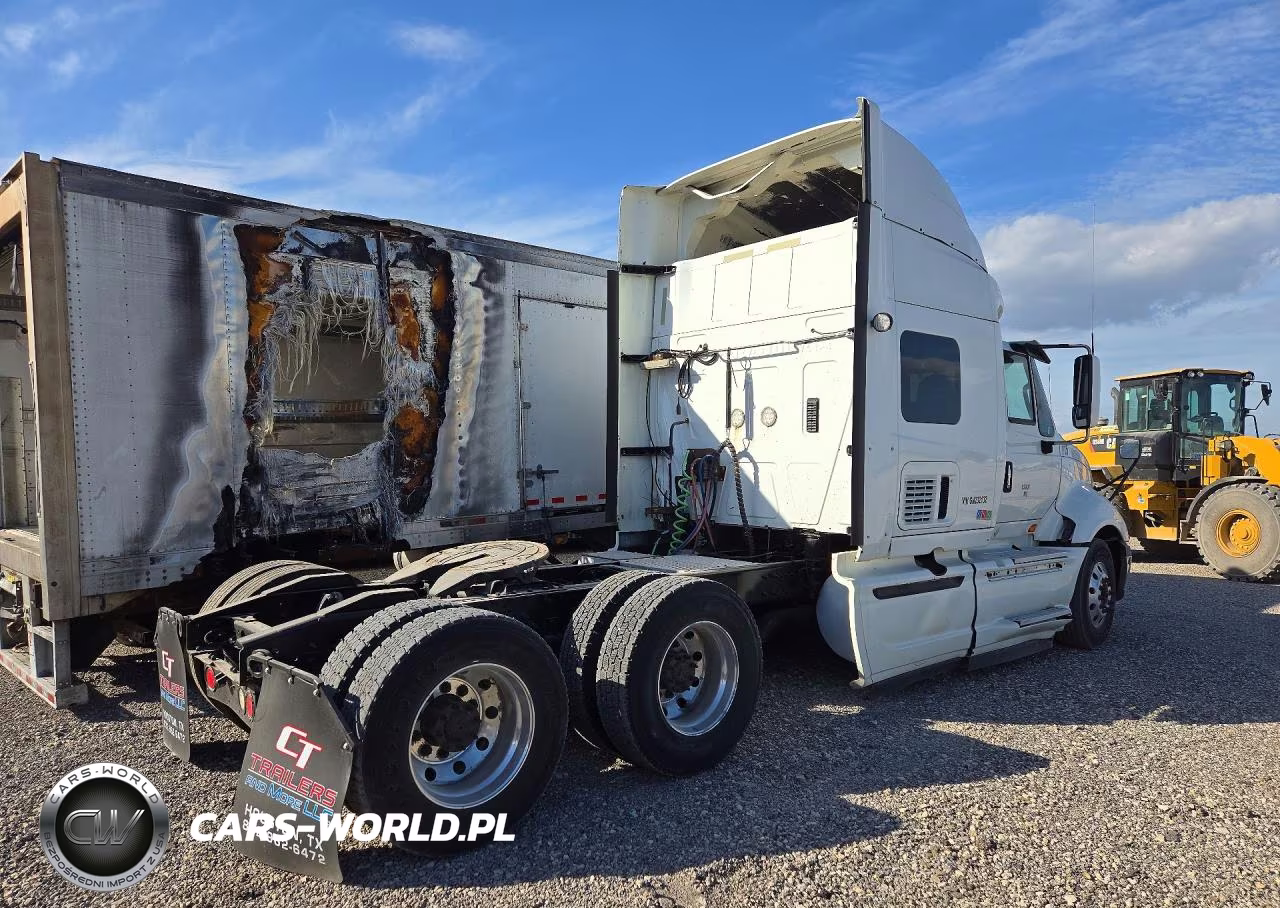 2016 International Prostar Semi Truck VIN:3HSDJAPR0GN232132 - 3