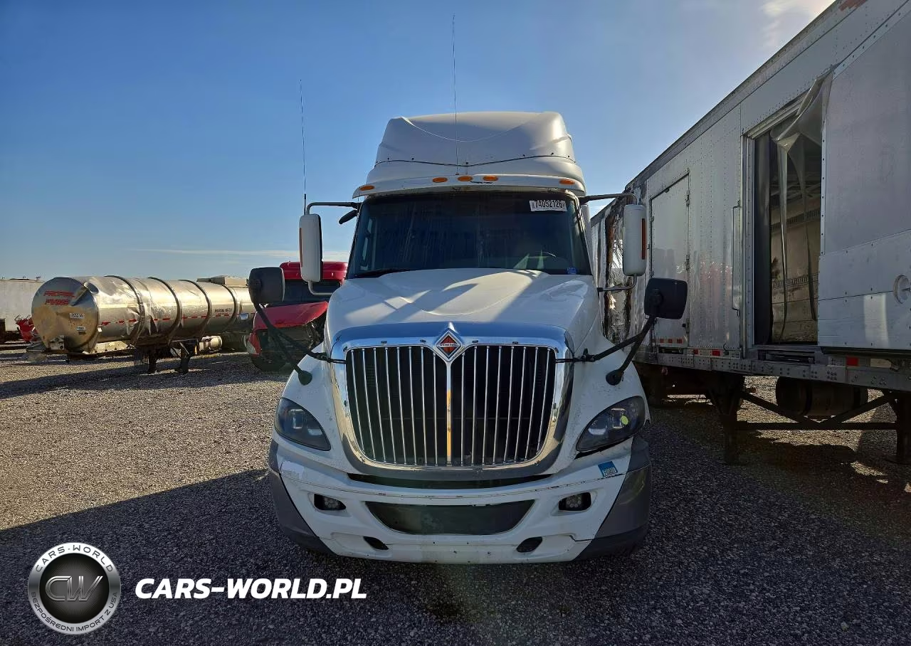 2016 International Prostar Semi Truck VIN:3HSDJAPR0GN232132 - 5