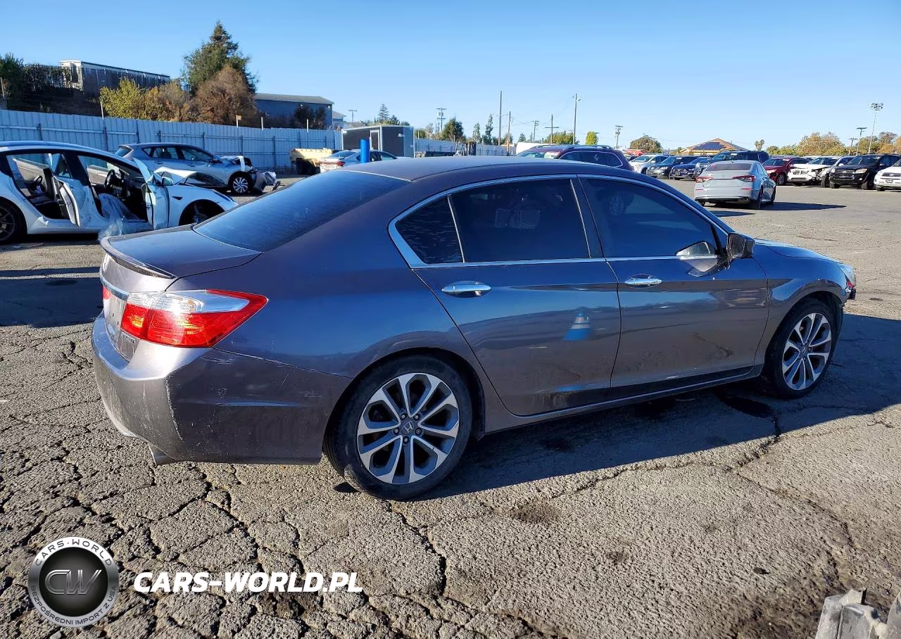 2015 Honda Accord Sport VIN:1HGCR2F52FA210881 - 3