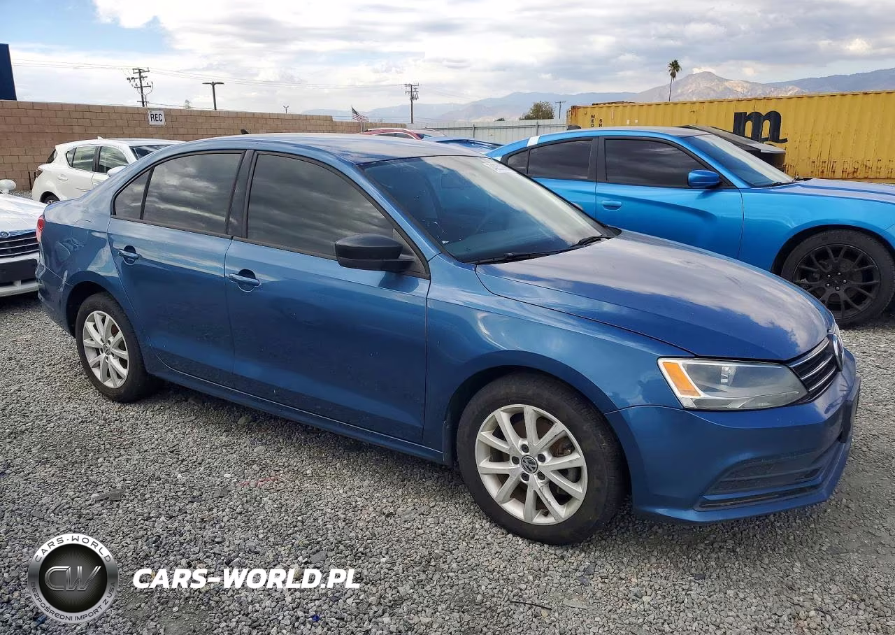 2015 Volkswagen Jetta Se VIN:3VWD17AJ4FM315644 - 4