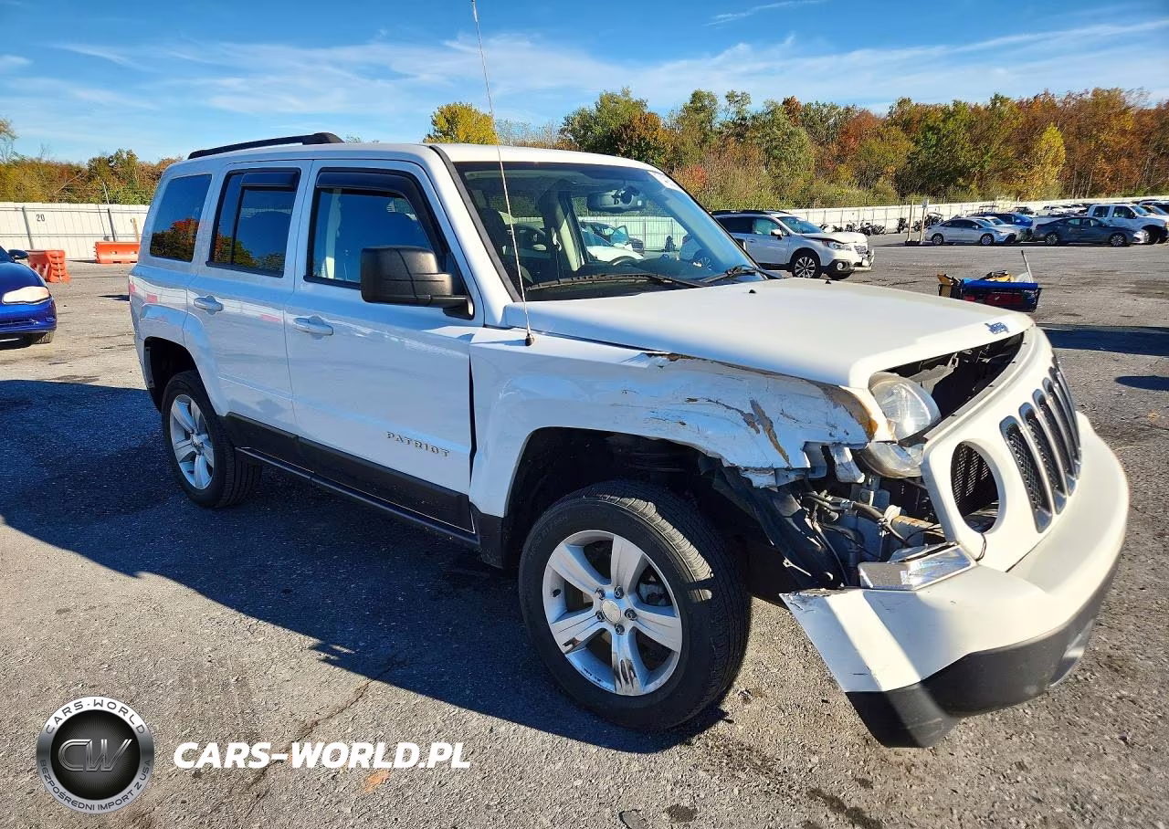 2017 Jeep Patriot Latitude VIN:1C4NJRFB1HD155662 - 4