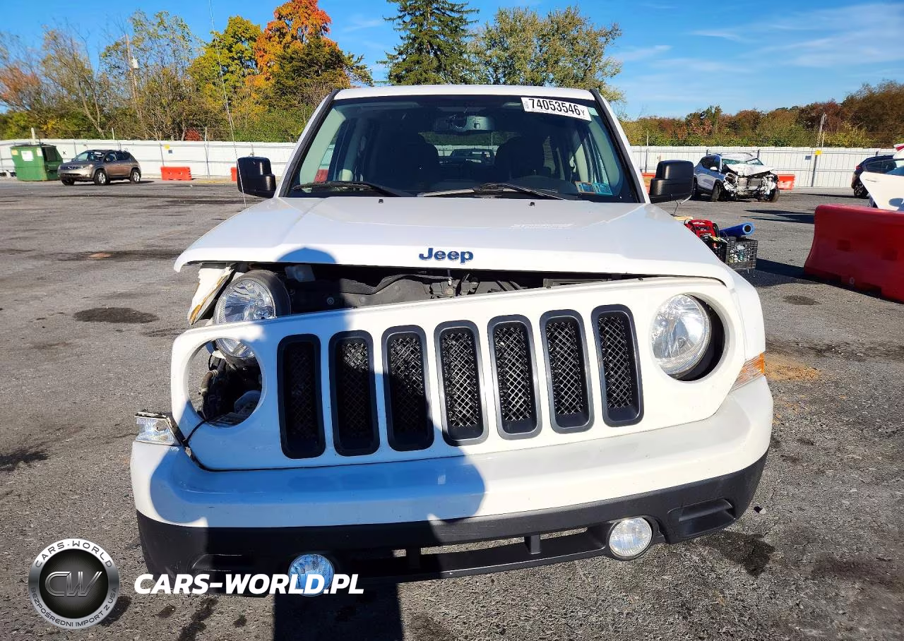 2017 Jeep Patriot Latitude VIN:1C4NJRFB1HD155662 - 5