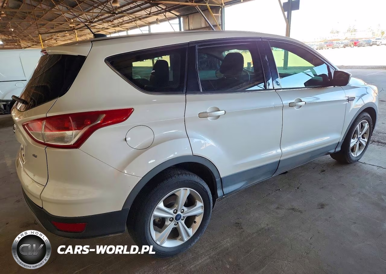 2015 Ford Escape Se VIN:1FMCU0G75FUB80626 - 3