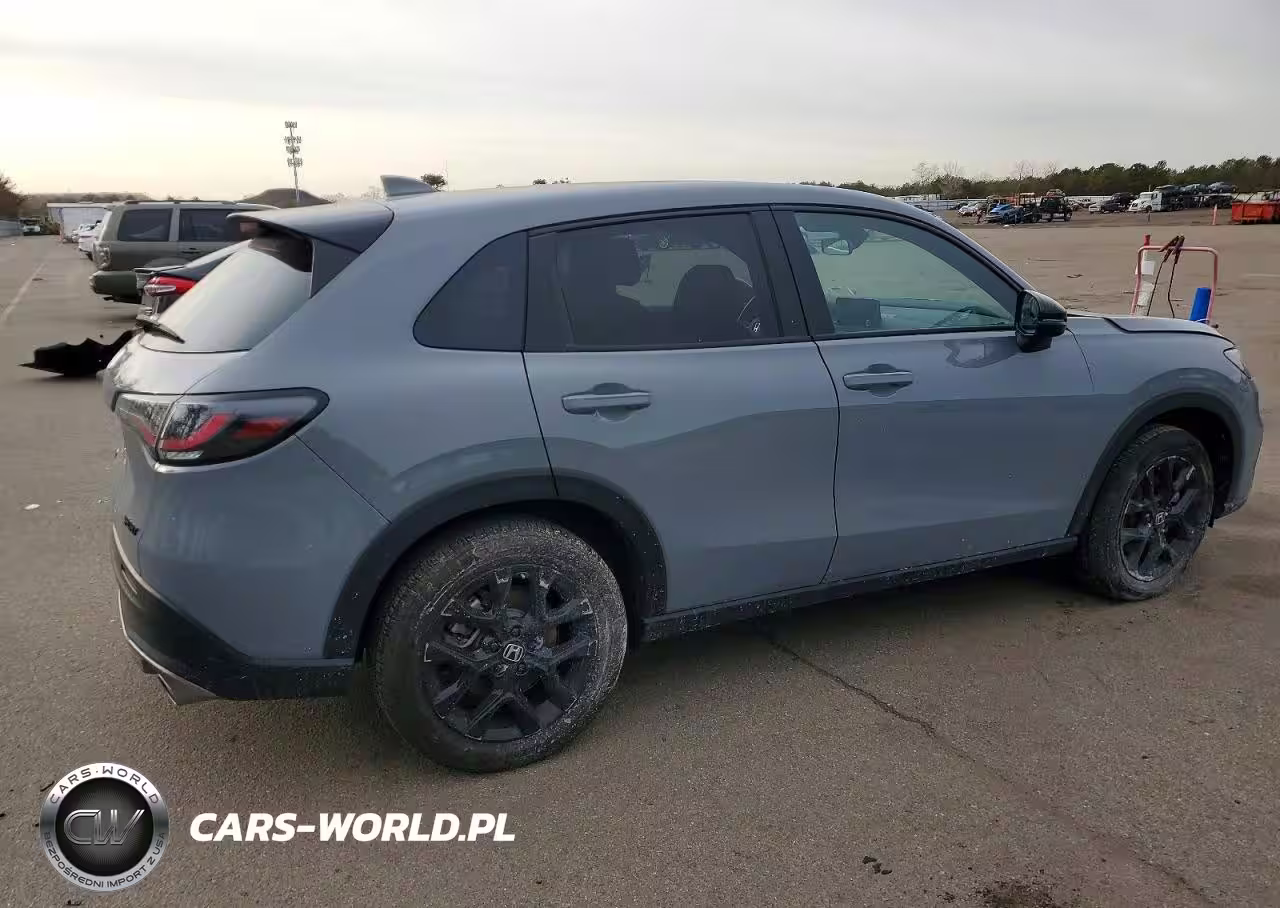 2025 Honda Hr-V Sport VIN:3CZRZ2H56SM723130 - 3