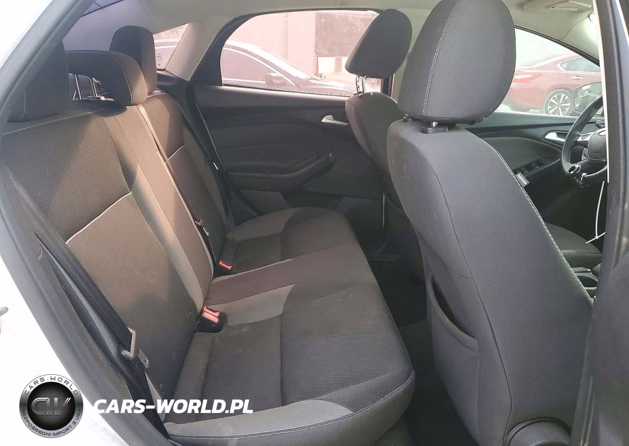 2014 Ford Focus Se VIN:1FADP3F27EL282723 - 10