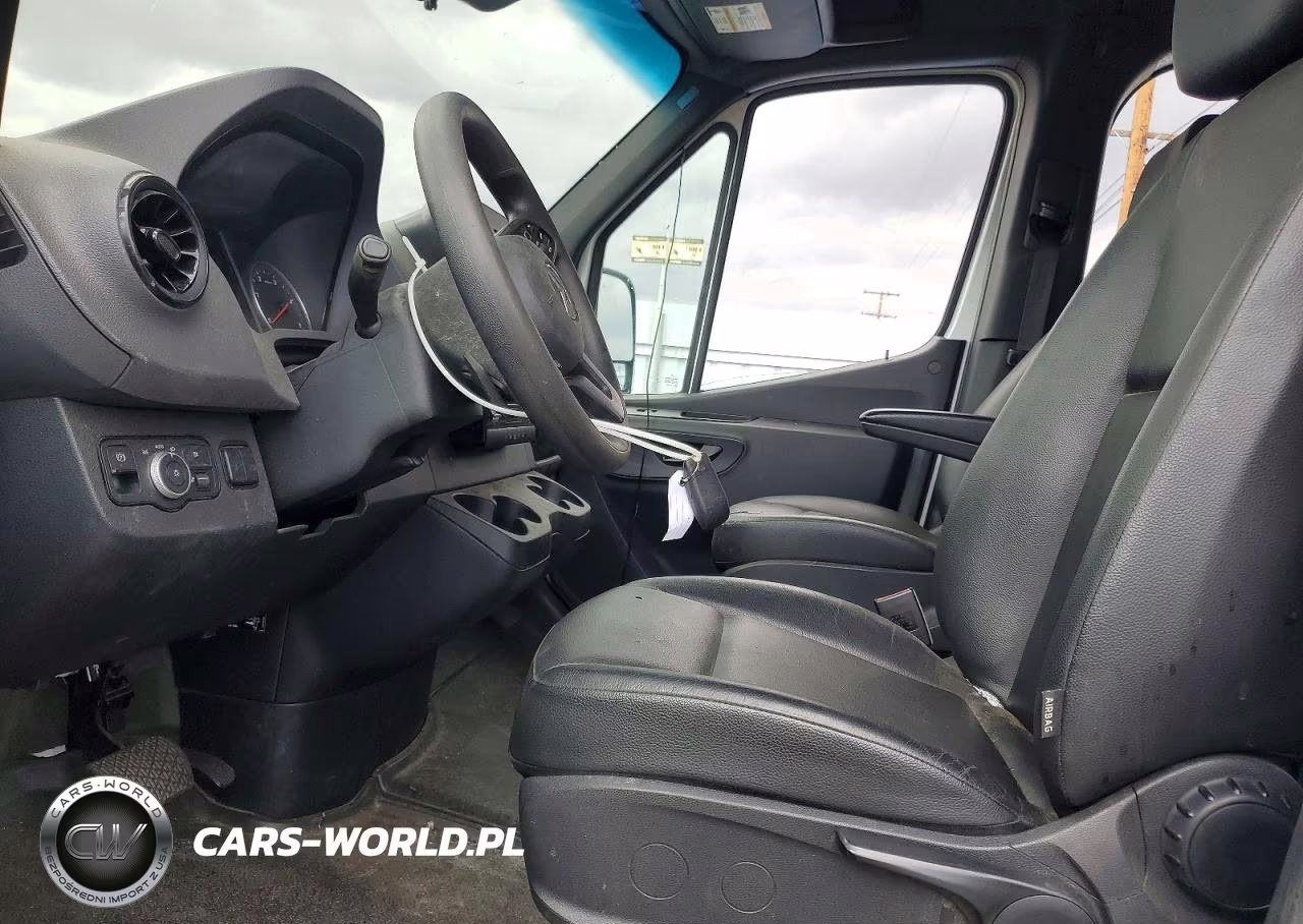 2024 Mercedes-Benz Sprinter 2500 VIN:W1Y4KBHY7RP723099 - 7