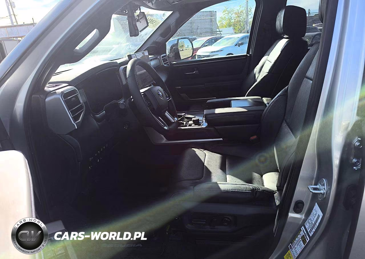 2026 Toyota Sequoia Platinum VIN:7SVAAABA4TX095256 - 7