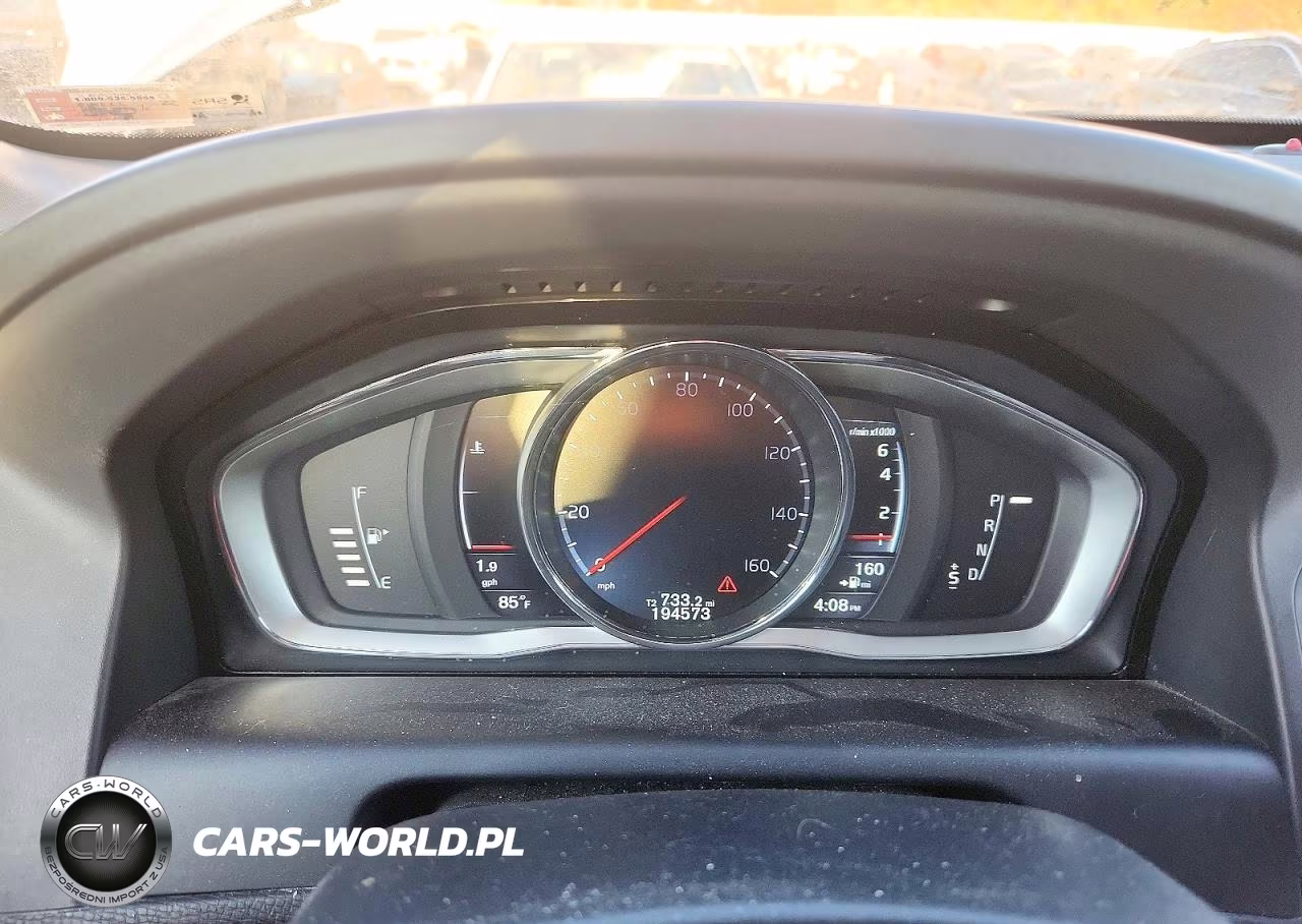 2016 Volvo Xc60 T5 Premier VIN:YV4612RKXG2795903 - 9