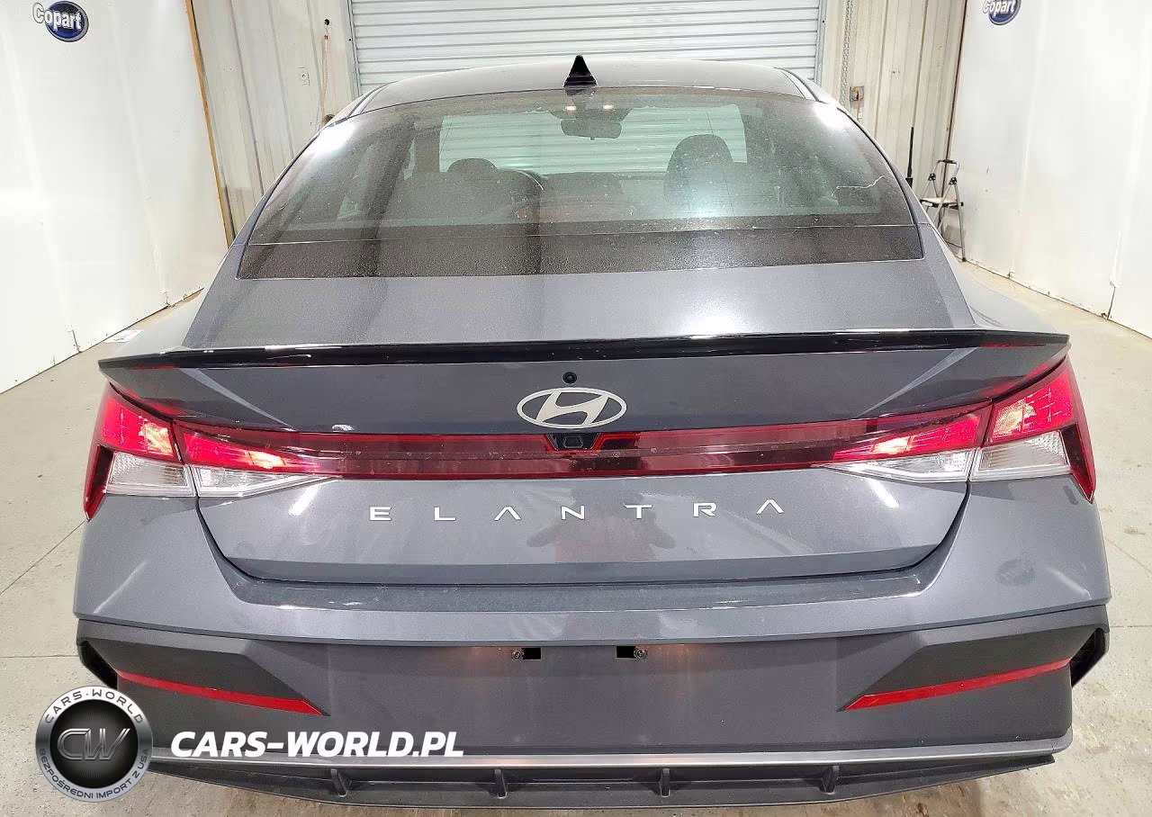2026 Hyundai Elantra Sel Sport VIN:KMHLM4DG4TU260393 - 6