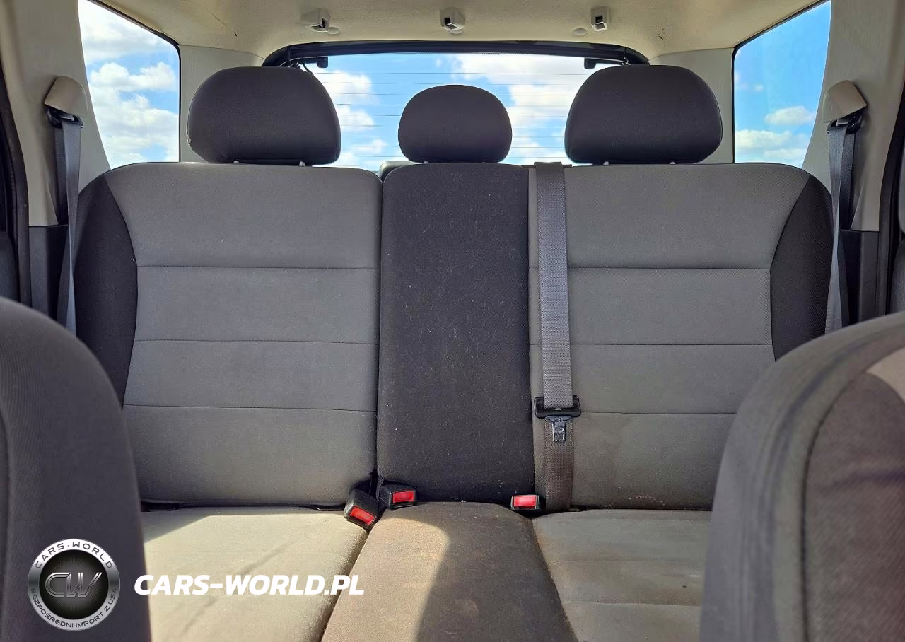 2007 Ford Escape Xls VIN:1FMYU02Z67KB36193 - 10