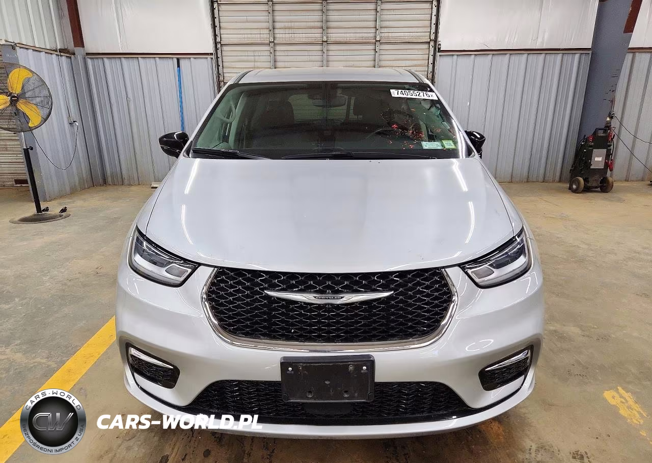 2024 Chrysler Pacifica Hybrid Select VIN:2C4RC1S74RR134432 - 5