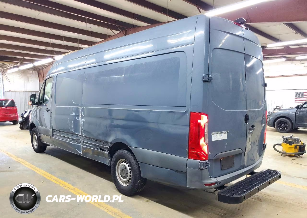 2019 Mercedes-Benz Sprinter 2500-3500 Delivery Van VIN:WD4PF1CDXKP136329 - 2