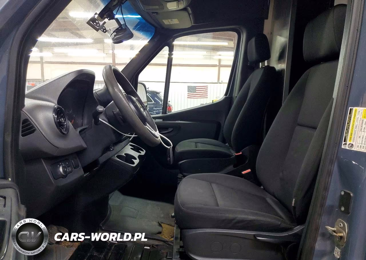 2019 Mercedes-Benz Sprinter 2500-3500 Delivery Van VIN:WD4PF1CDXKP136329 - 7