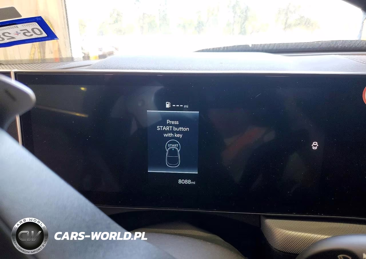 2026 Hyundai Sonata Hybrid Blue VIN:KMHL24JJ3TA173222 - 9