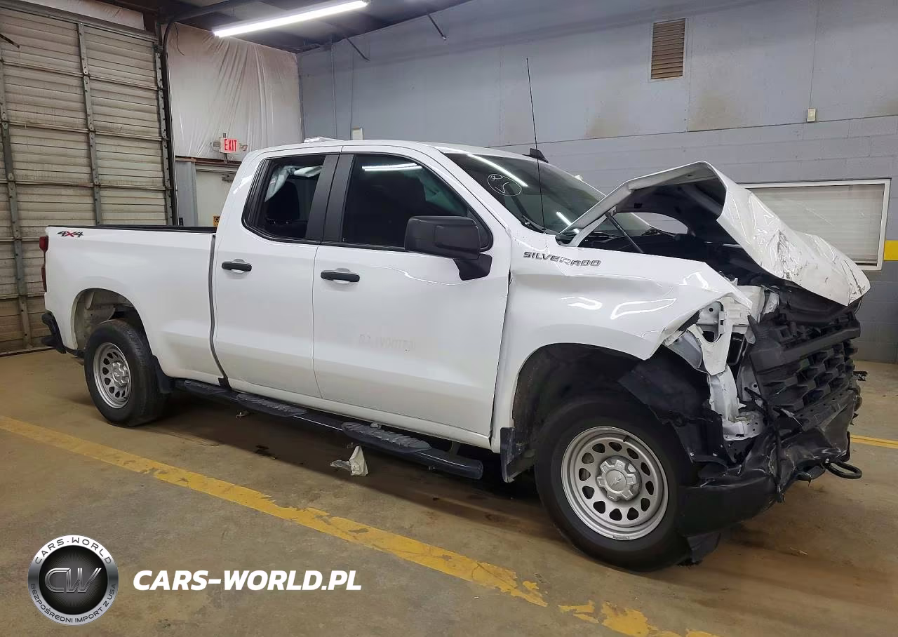 2025 Chevrolet Silverado K1500 VIN:1GCRKAED5SZ149067 - 4