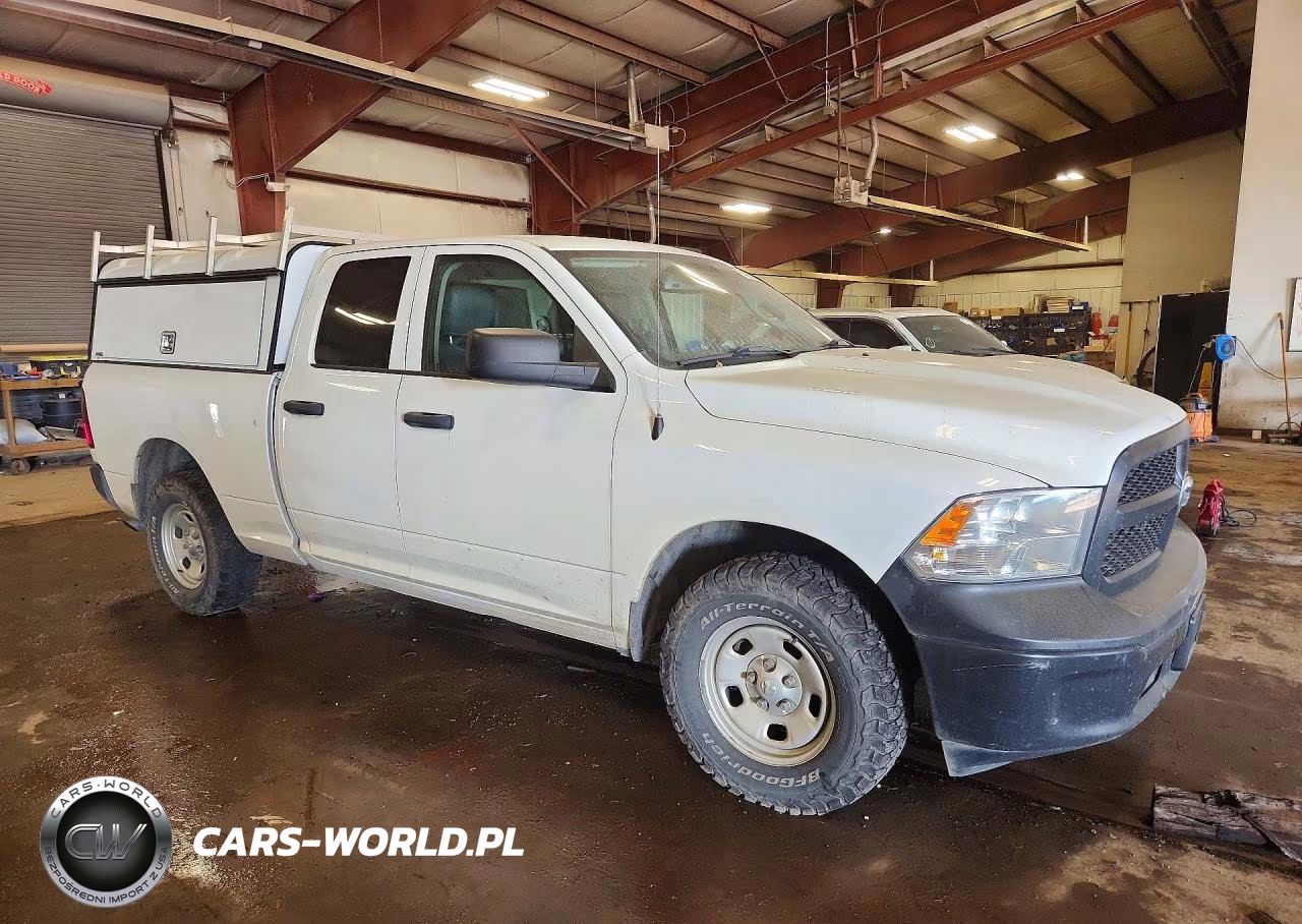 2020 Ram 1500 Classic Tradesman VIN:1C6RR6FG5LS127671 - 4