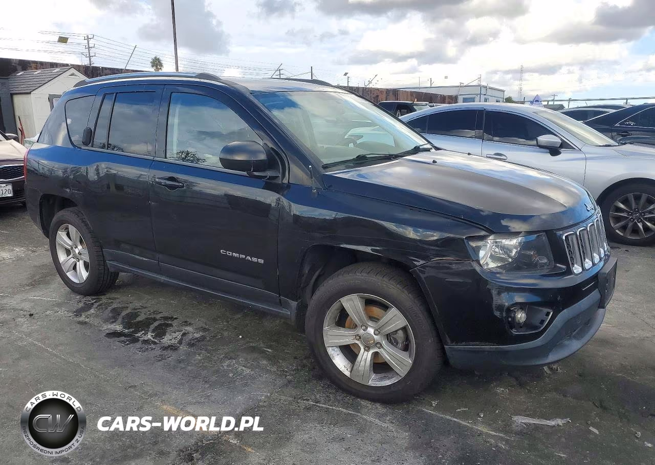 2014 Jeep Compass Sport VIN:1C4NJCBB6ED905944 - 4