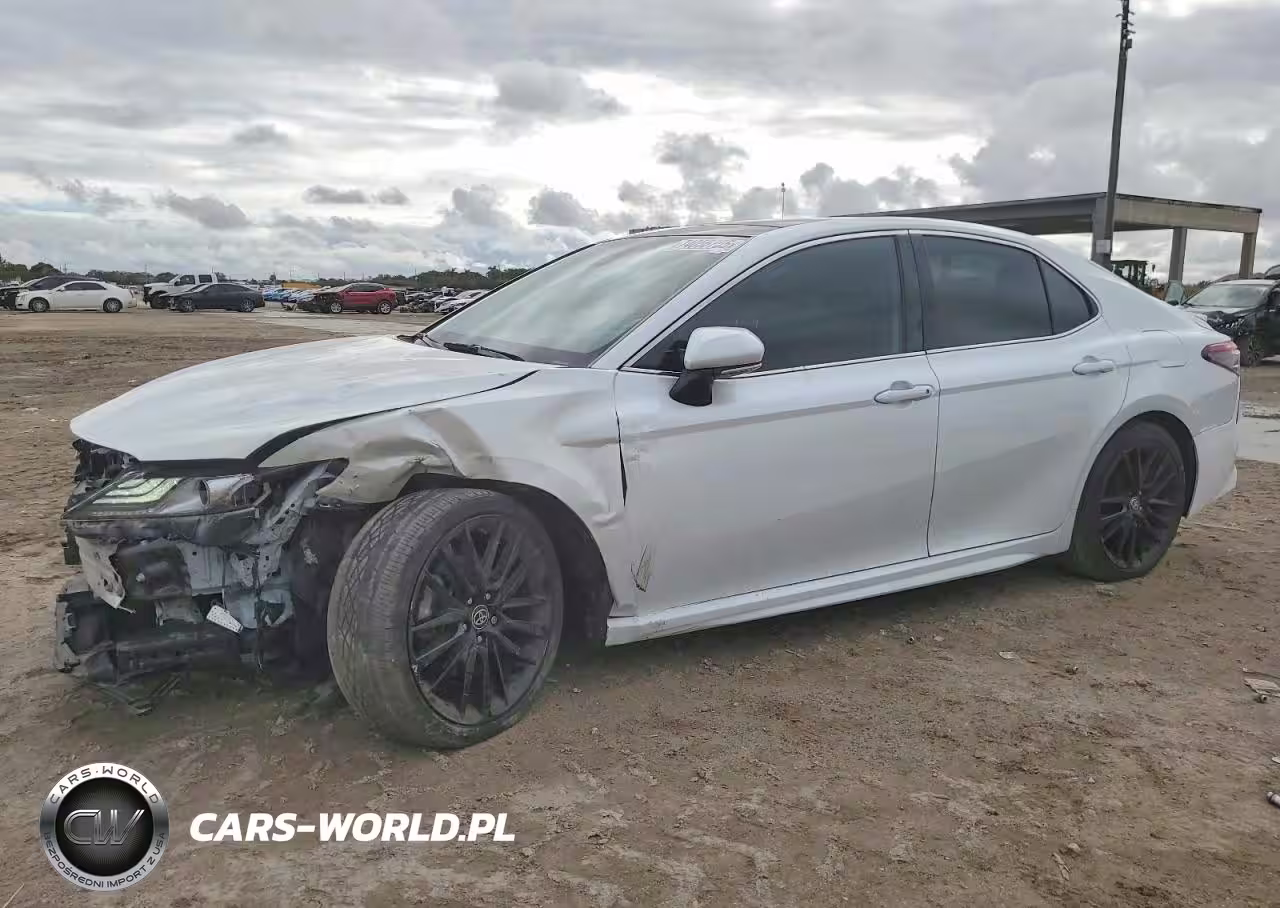 2021 Toyota Camry Xse