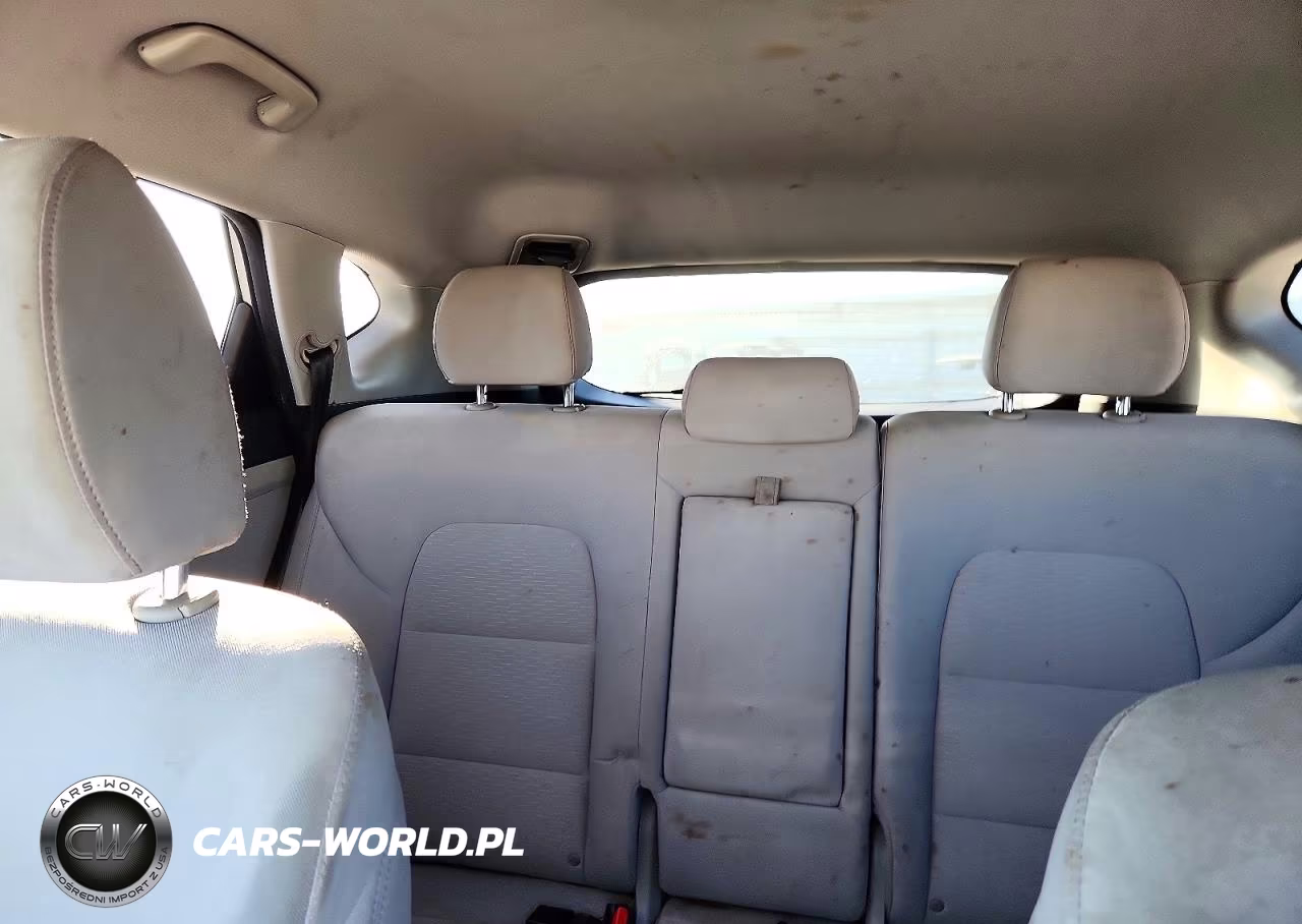 2019 Hyundai Tucson Se VIN:KM8J23A49KU967618 - 10