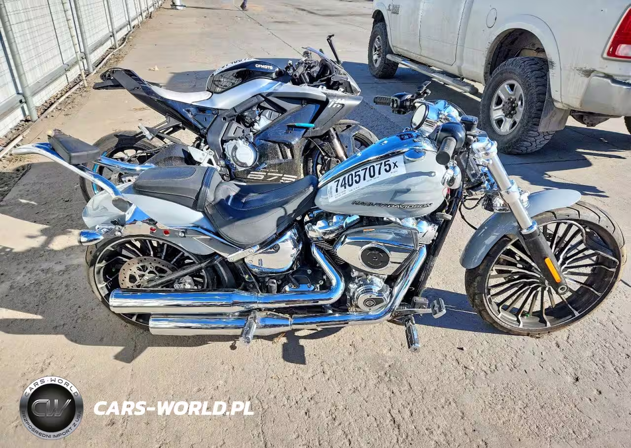 2025 Harley-Davidson Fxbr