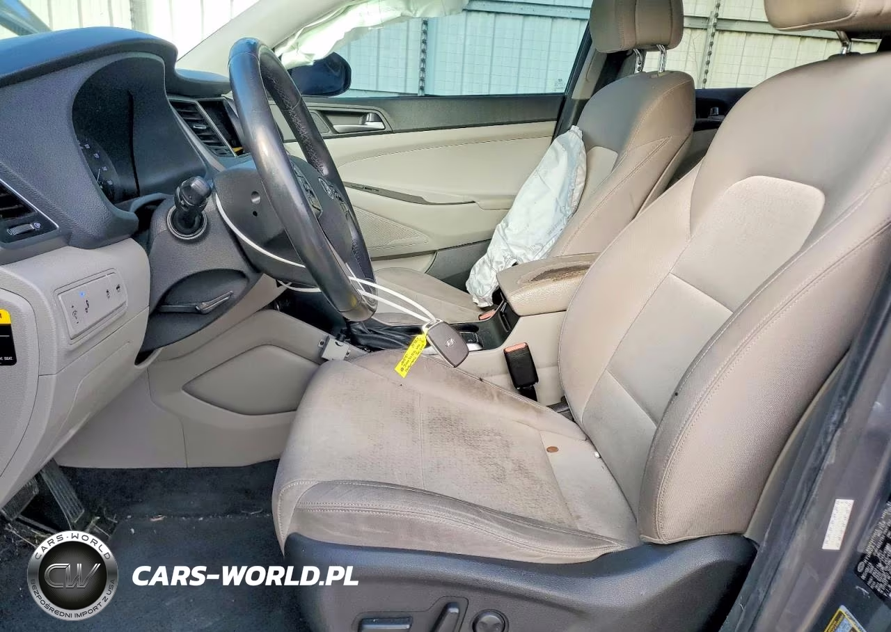 2016 Hyundai Tucson VIN:KM8J33A27GU140574 - 7