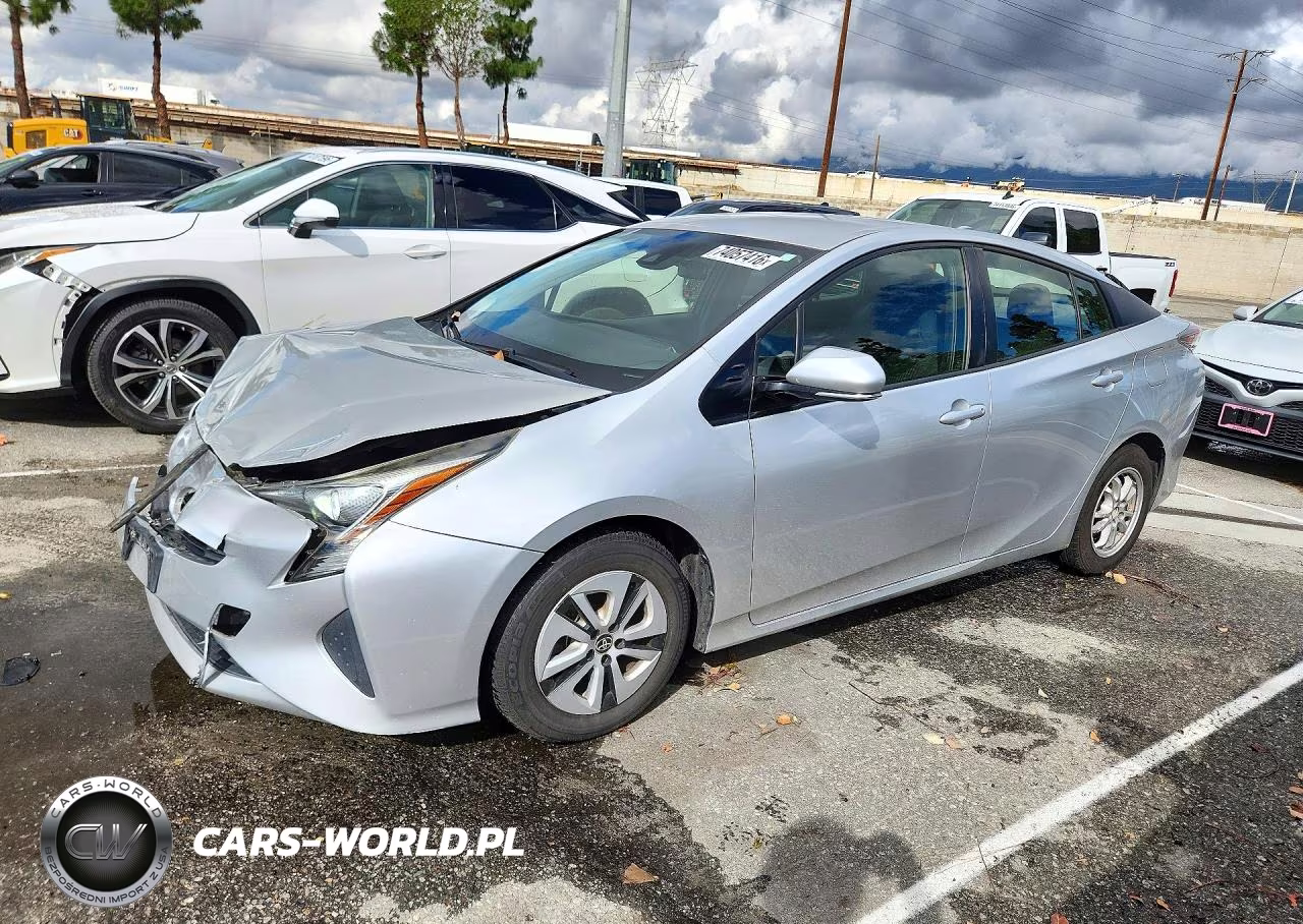 2017 Toyota Prius Three