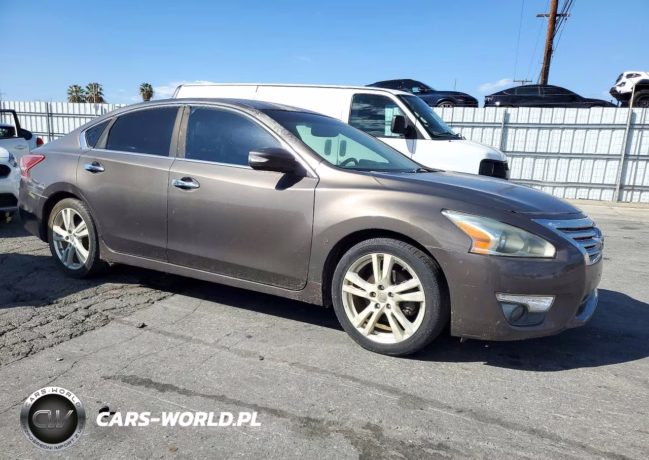 2013 Nissan Altima 3.5 S VIN:1N4BL3AP3DN407970 - 4