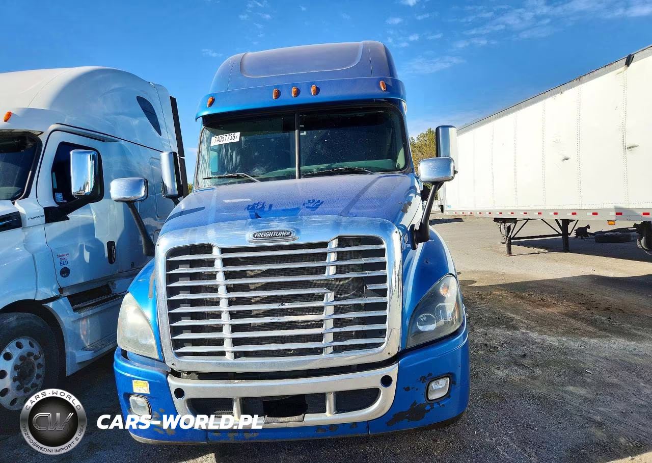 2016 Freightliner Cascadia 125 Semi Truck VIN:3AKJGLD53GSGV1624 - 5