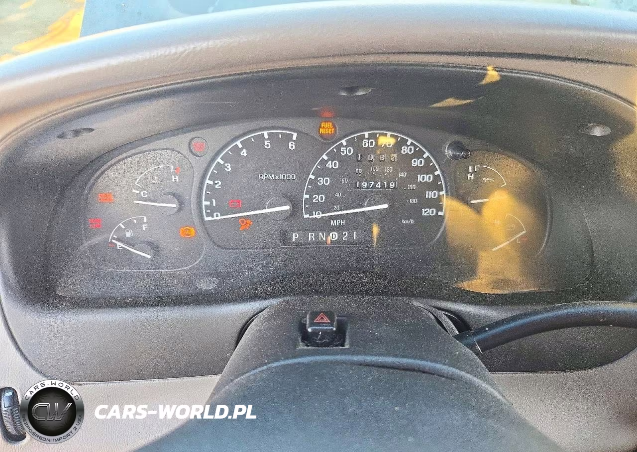 1997 Ford Explorer VIN:1FMDU34E5VUD55559 - 9