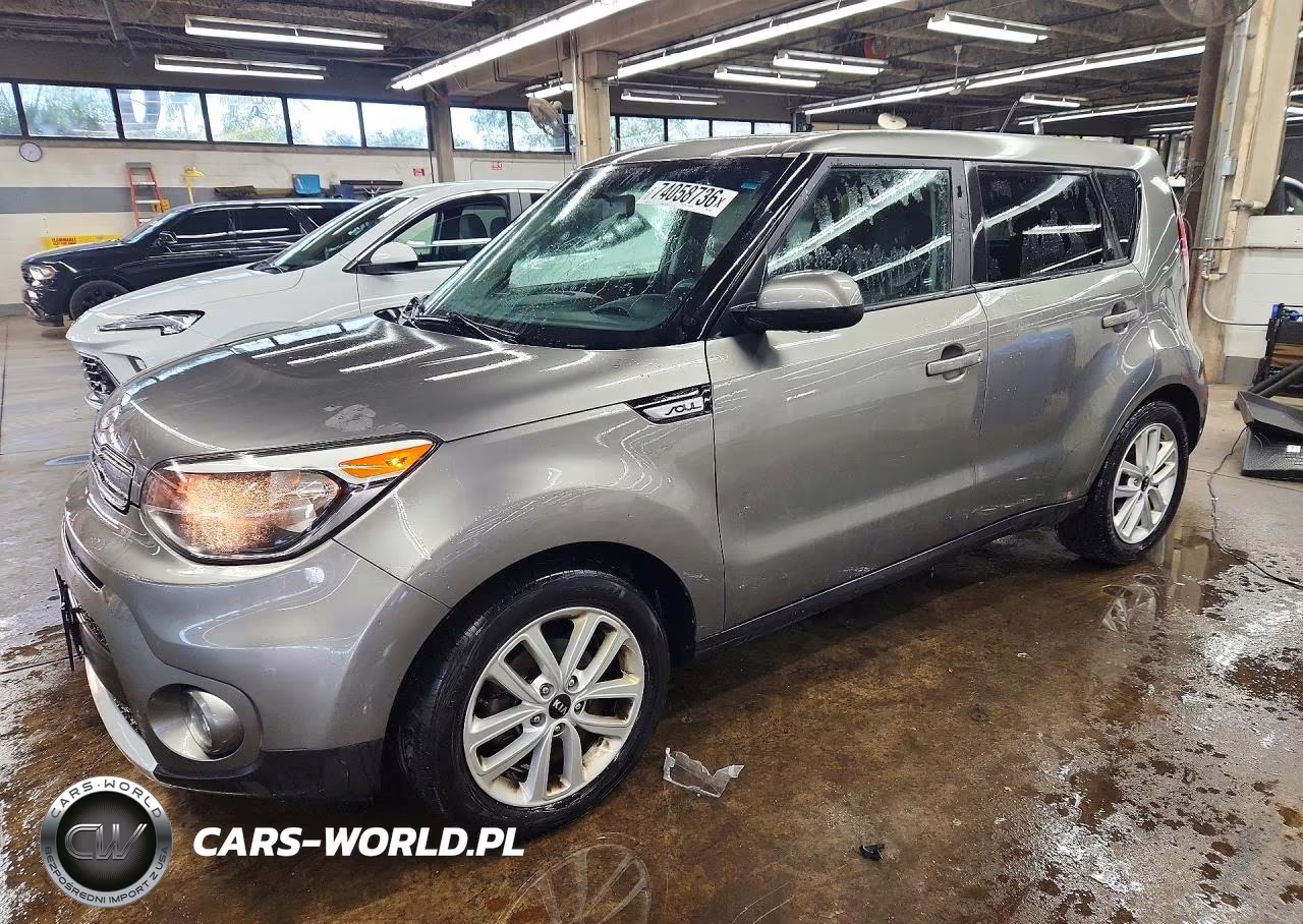 2018 Kia Soul + VIN:KNDJP3A54J7559314 - 1