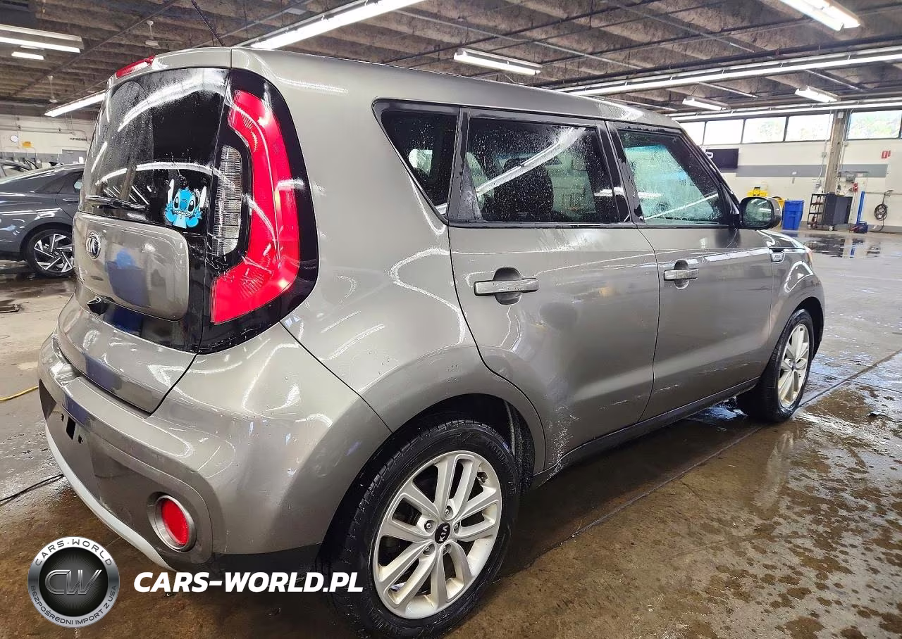 2018 Kia Soul + VIN:KNDJP3A54J7559314 - 3