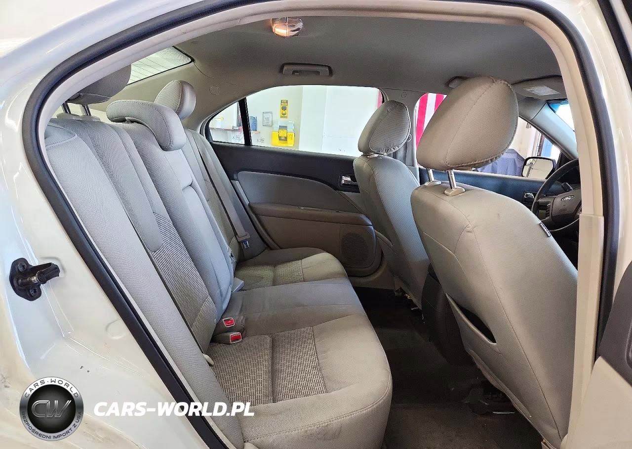 2012 Ford Fusion Se VIN:3FAHP0HG6CR170762 - 10