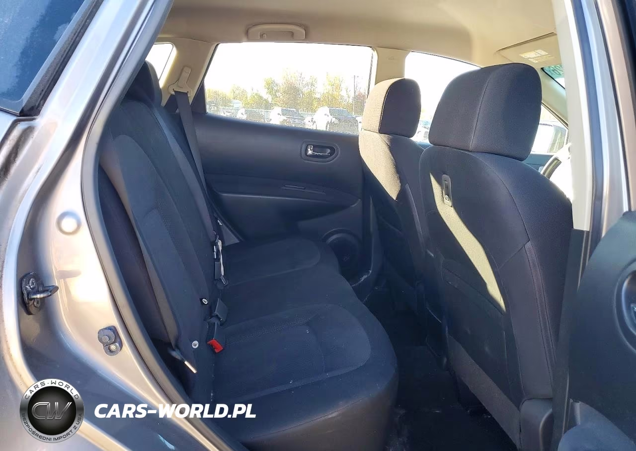2013 Nissan Rogue S VIN:JN8AS5MV6DW660455 - 11