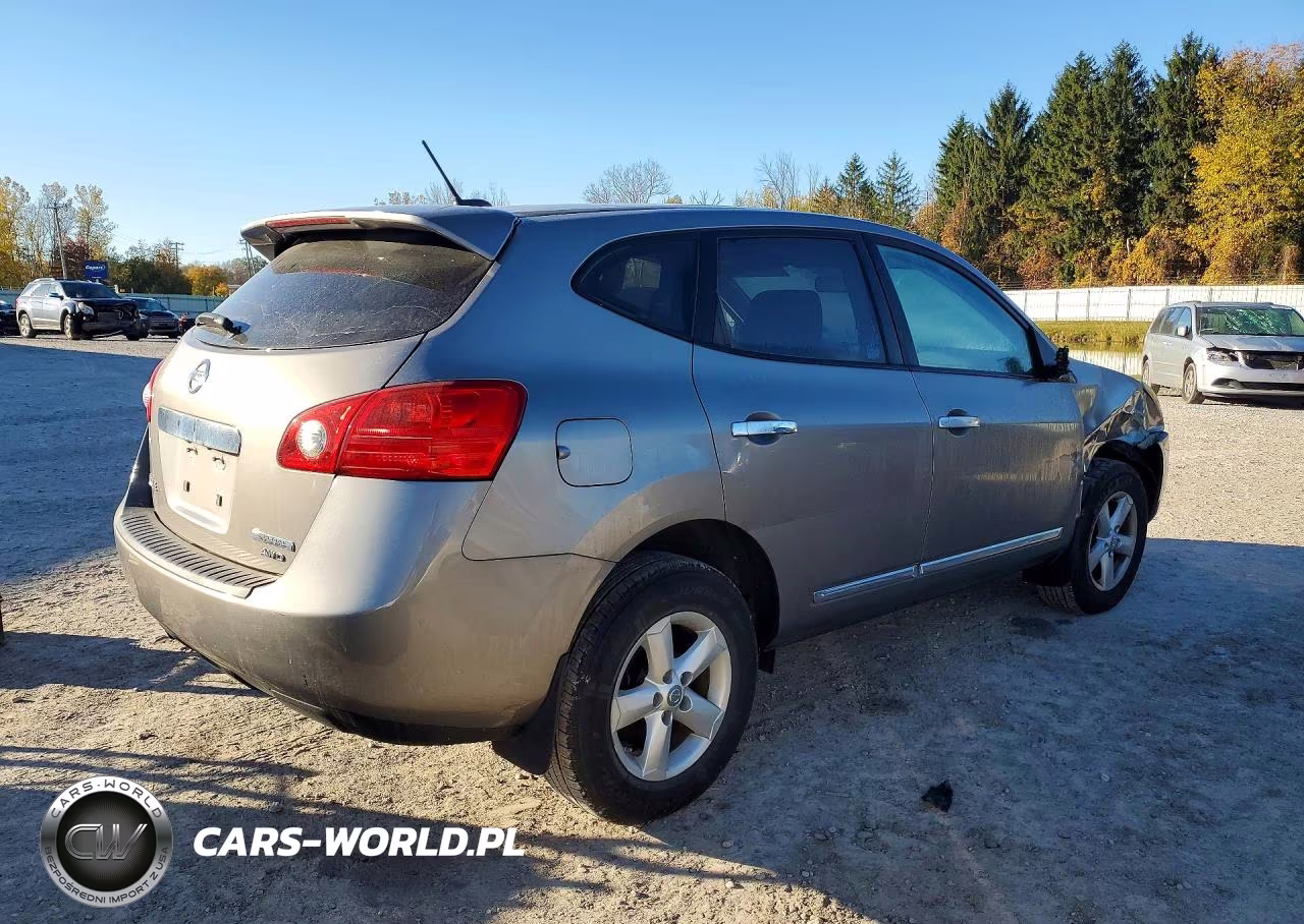 2013 Nissan Rogue S VIN:JN8AS5MV6DW660455 - 3
