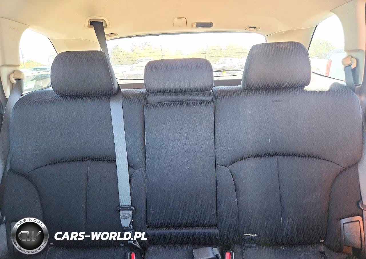 2010 Subaru Outback 2.5I Premium VIN:4S4BRBCCXA3351087 - 10