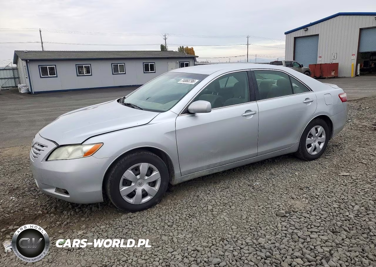 2007 Toyota Camry Le – zdjęcie 1 z 12
