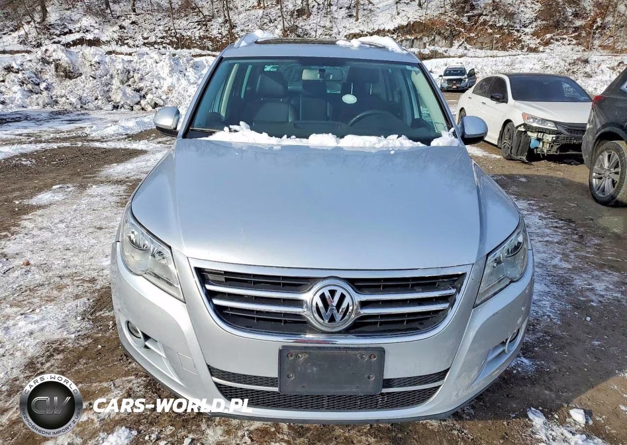 2011 Volkswagen Tiguan S VIN:WVGBV7AX0BW518992 - 5
