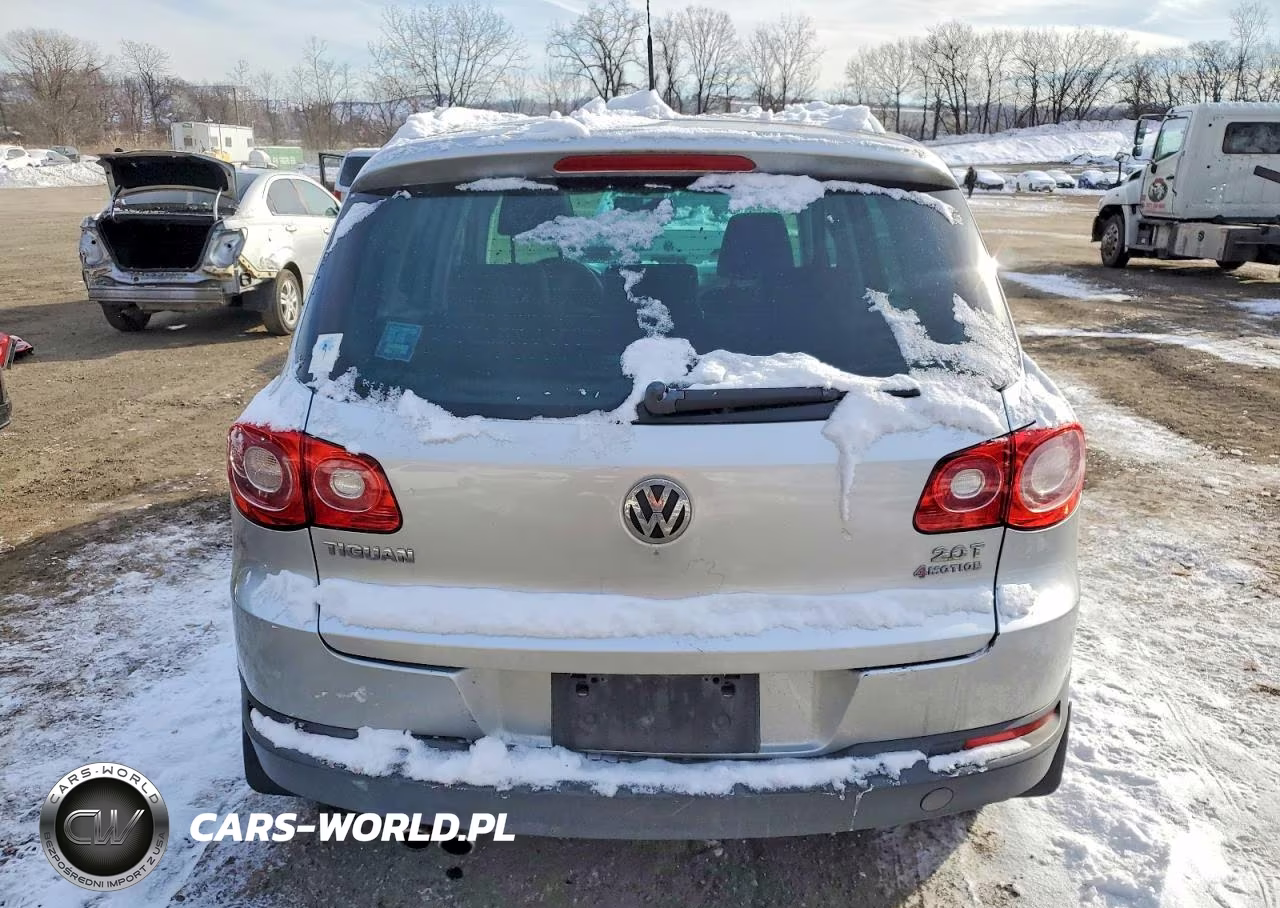 2011 Volkswagen Tiguan S VIN:WVGBV7AX0BW518992 - 6