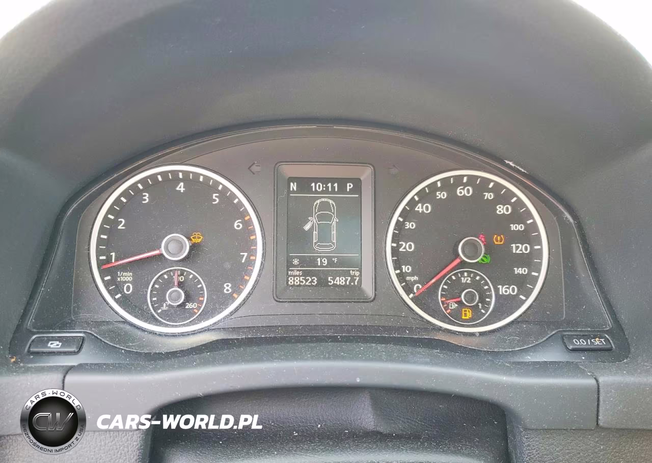 2011 Volkswagen Tiguan S VIN:WVGBV7AX0BW518992 - 9