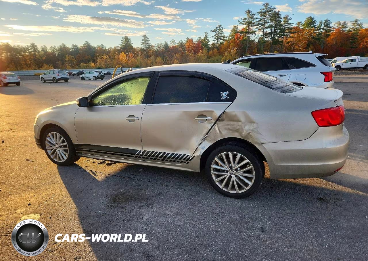 2013 Volkswagen Jetta Sel VIN:3VWLP7AJ2DM229627 - 2