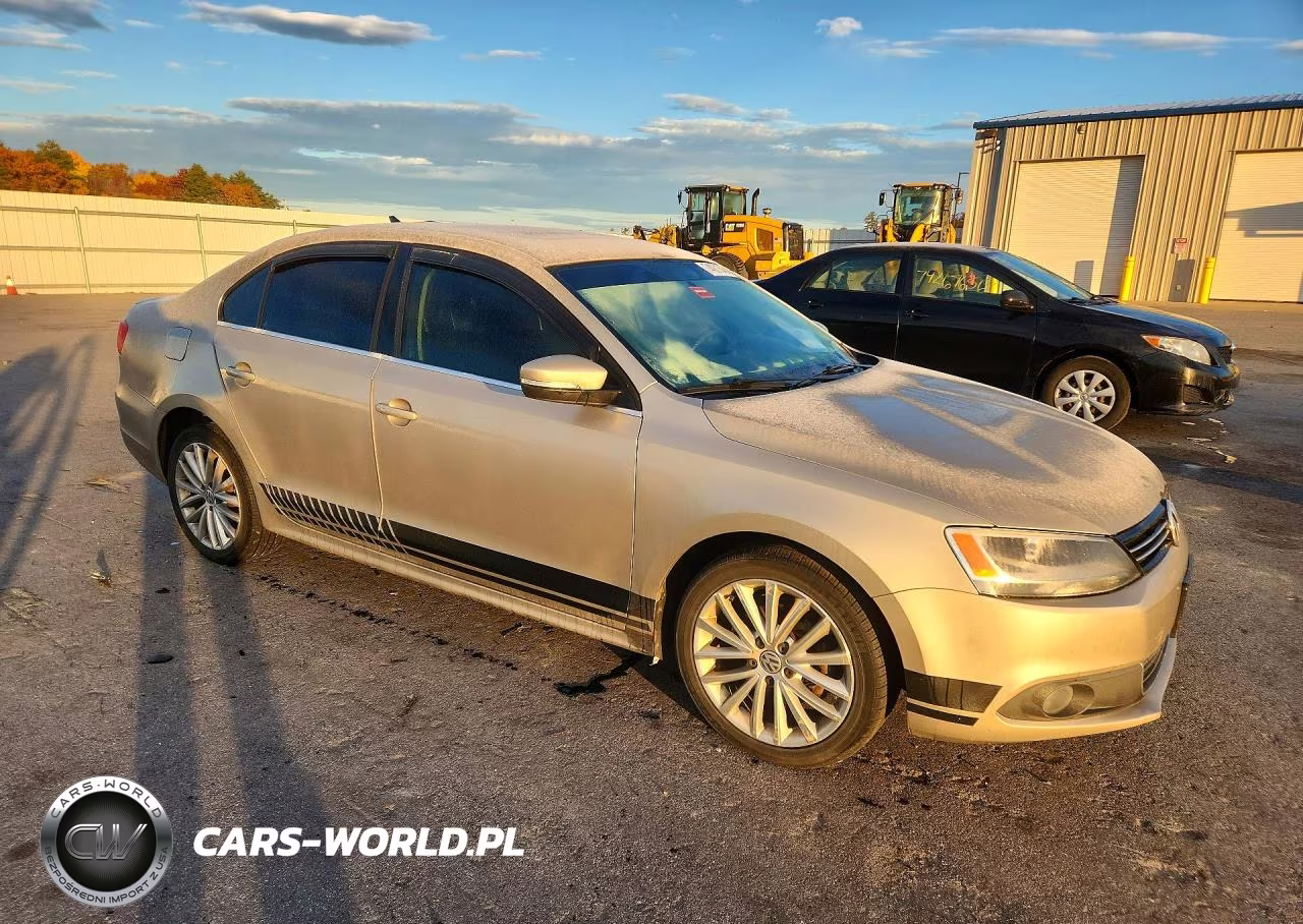 2013 Volkswagen Jetta Sel VIN:3VWLP7AJ2DM229627 - 4