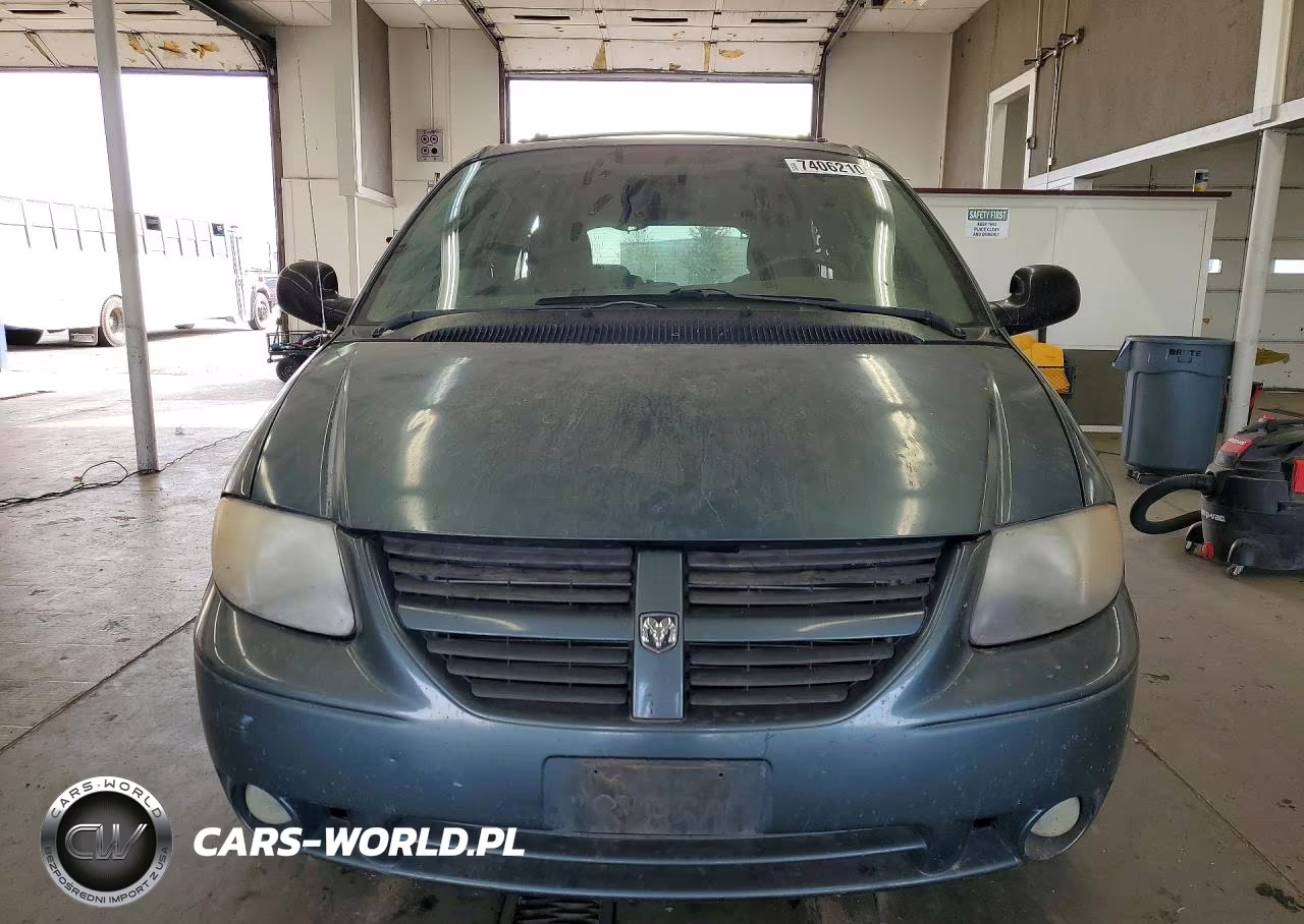 2005 Dodge Grand Caravan Sxt VIN:2D4GP44L95R435329 - 5