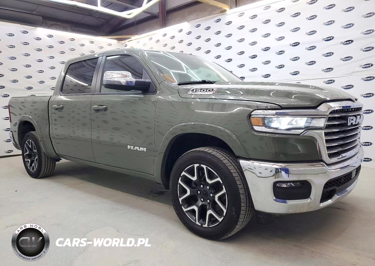 2026 Ram 1500 Laramie VIN:1C6SRFJP9TN322549 - 4