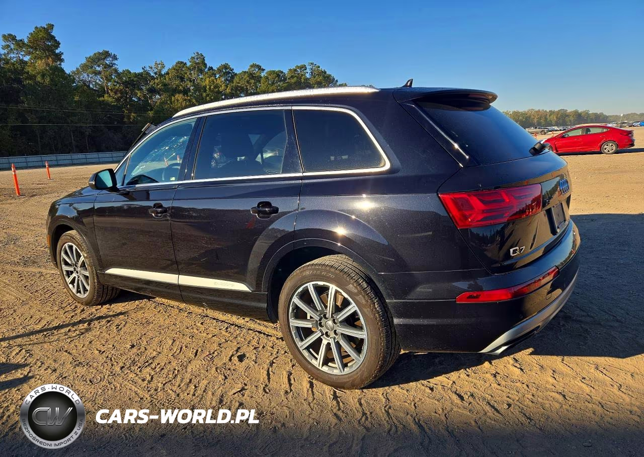 2018 Audi Q7 Premium Plus VIN:WA1LAAF75JD027137 - 2